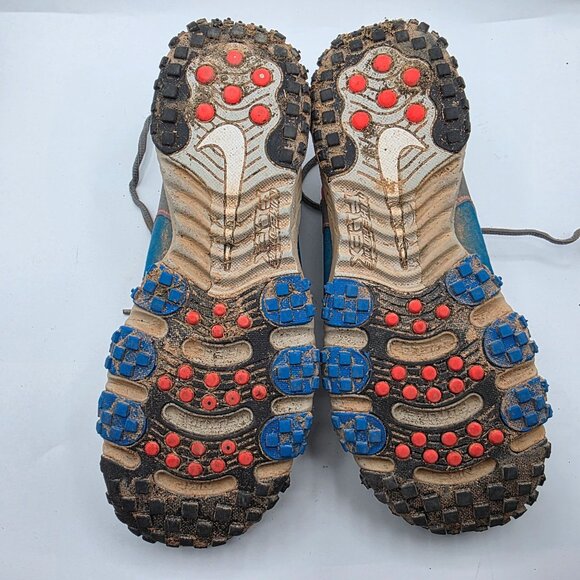 Nike Future Field Boys Size 6 Gray Turf Shoes Athletic Sports Outdoors - Picture 8 of 13